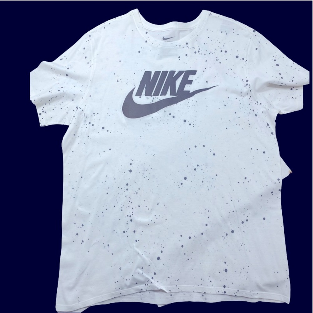 Nike t shirt
